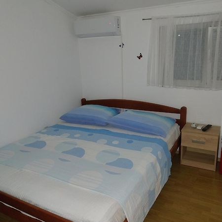 Apartmani Liberan Неум Экстерьер фото
